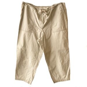 L.L. Bean Classic 100% Cotton Regular Fit Capri Size M